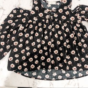 Cold Shoulder Soprano Top